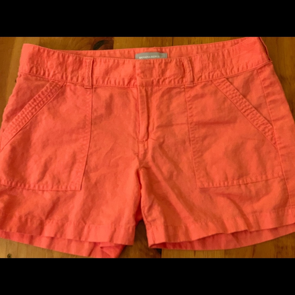 Banana Republic Women's Linen Shorts EUC